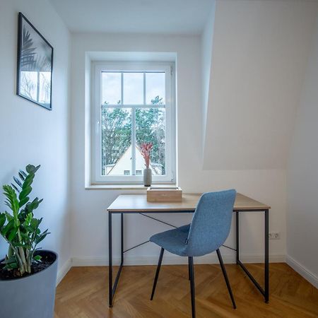 Coview - Design Apartment - 2 Schlafzimmer - Kueche - Highspeed Wlan Dresda Esterno foto