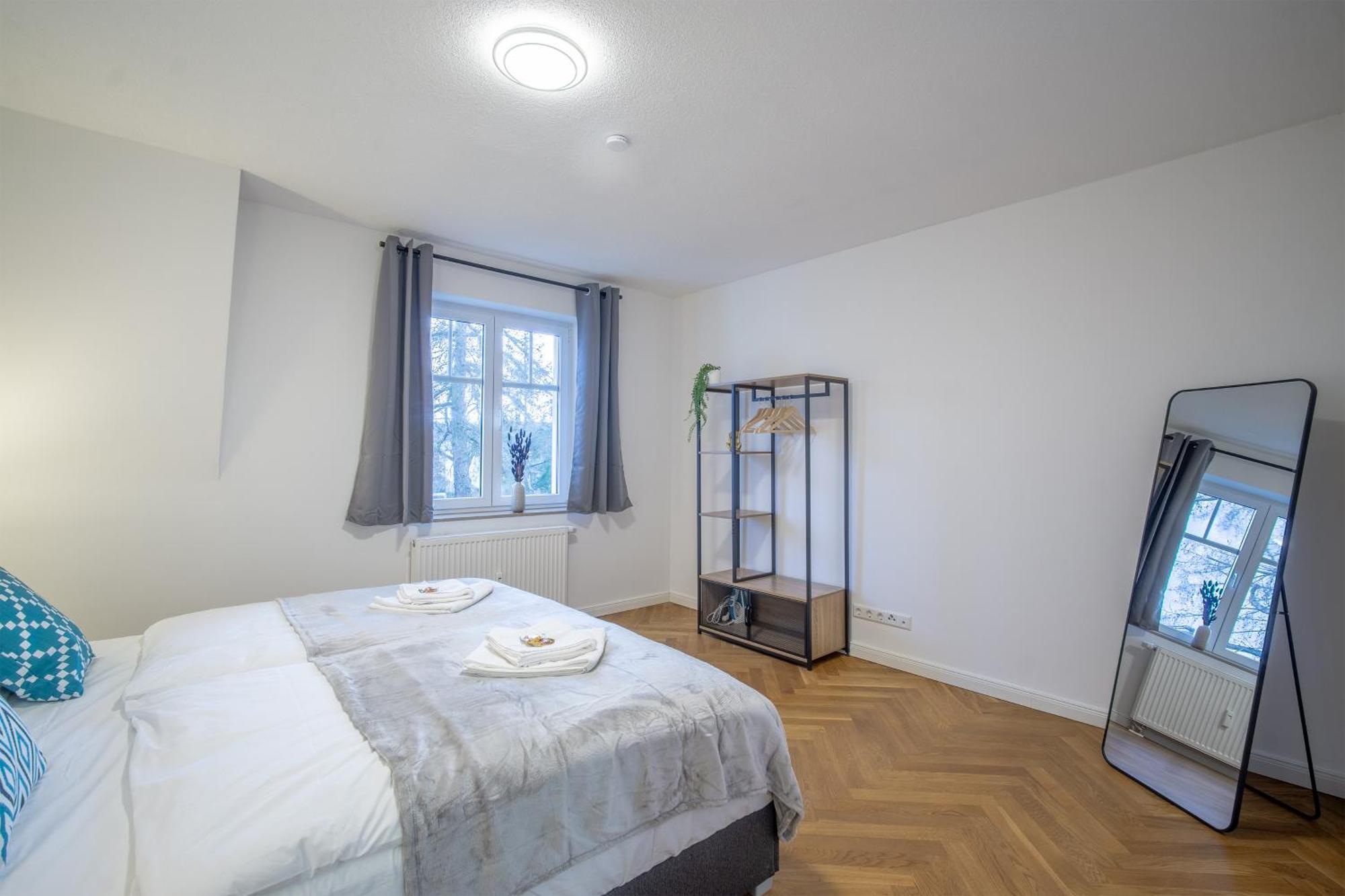 Coview - Design Apartment - 2 Schlafzimmer - Kueche - Highspeed Wlan Dresda Esterno foto